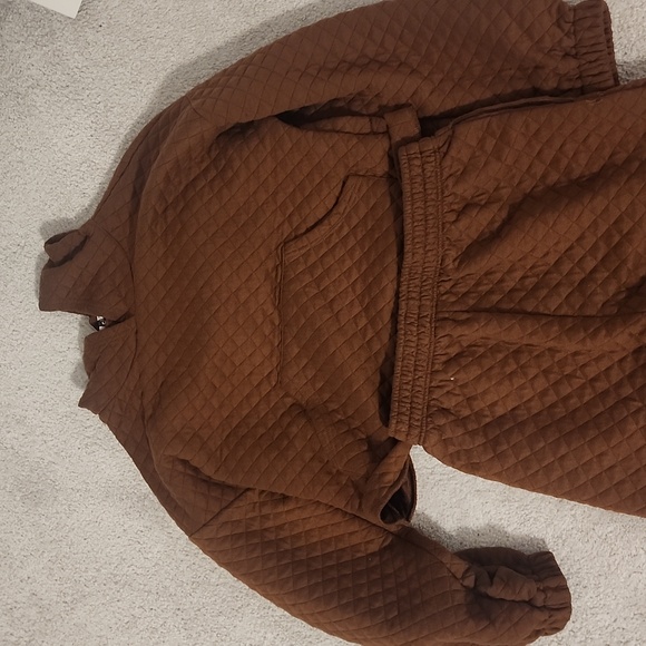 Matching Set for Chill Days - Picture 1 of 2